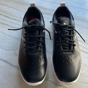 PUMA Ignite Golf Shoes (PWRAdaptTraction), worn once. Size 8.5.